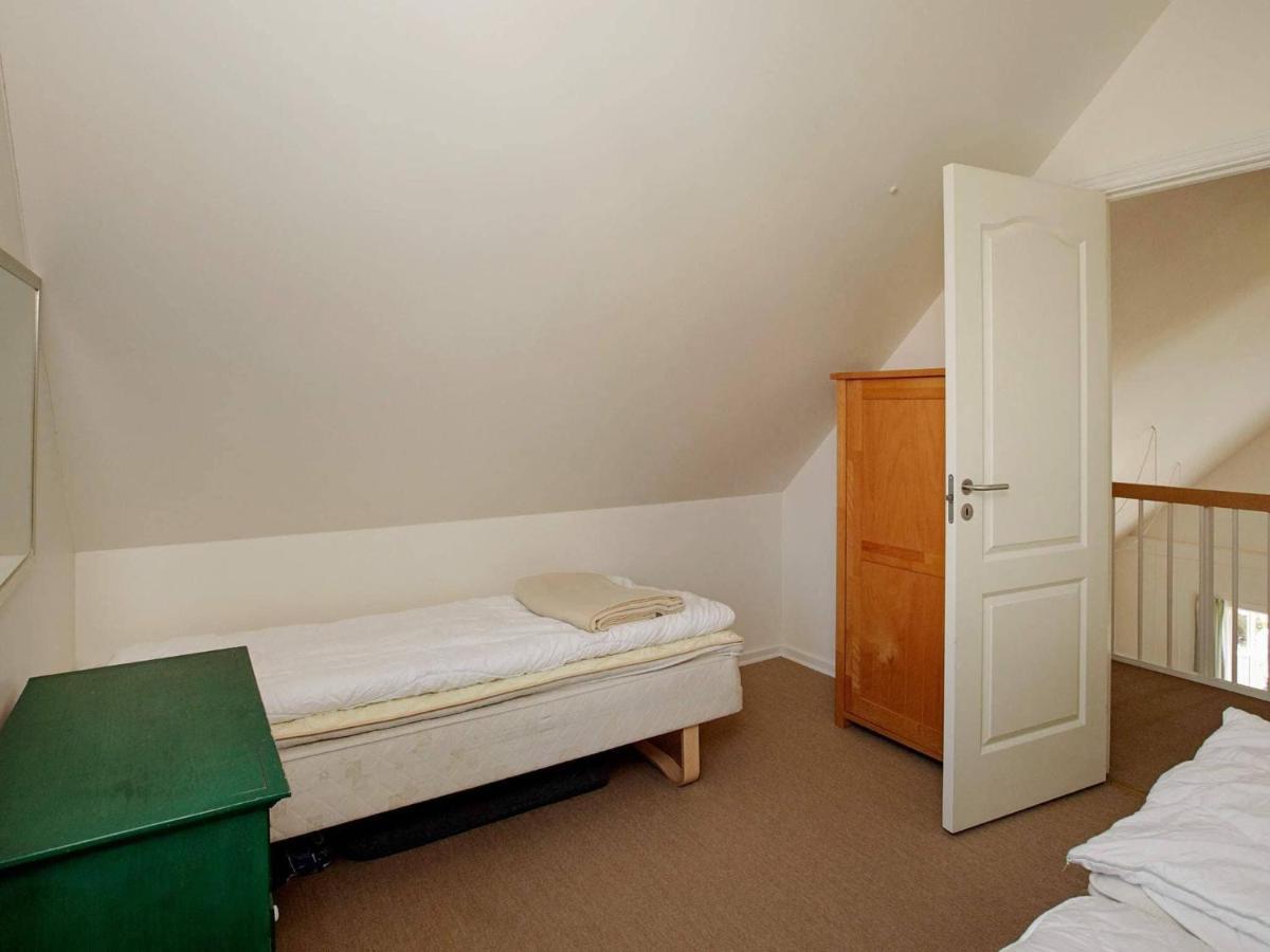 4 Person Holiday Home In Bl Vand Blåvand Kültér fotó